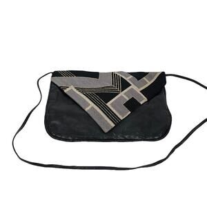 Moon Bags Patricia Smith Women's Geometric Design Crossbody Purse Bag Black